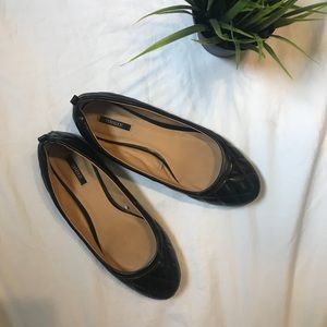 Black Cushion Pattern Flats